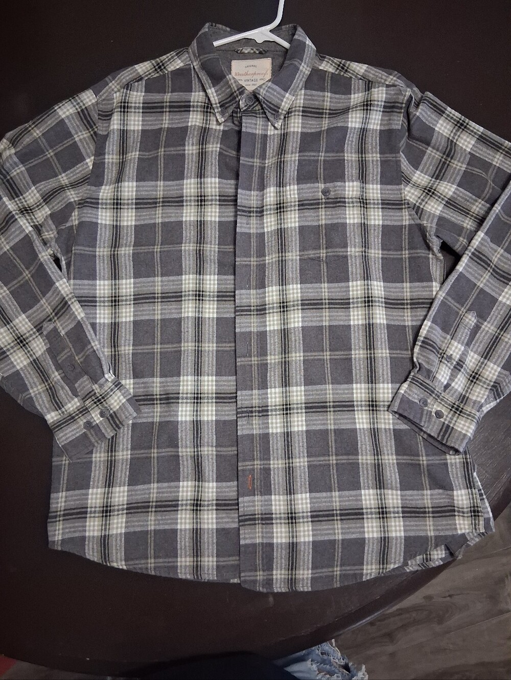 Weatherproof Men's Black and Gray Plaid Button-Down Shirt